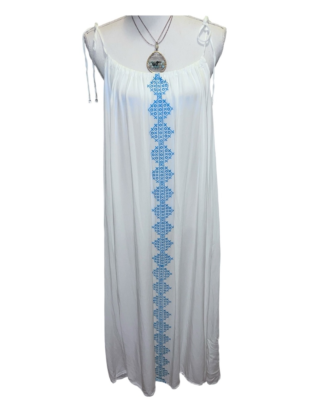 Label of Love white maxi dress beach cover-up with blue embroidery Size XL